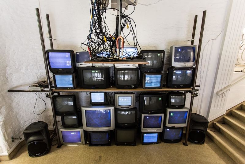 Floris Vanhoof, Videomuur, 2015. Foto Copyright: Bram Tack