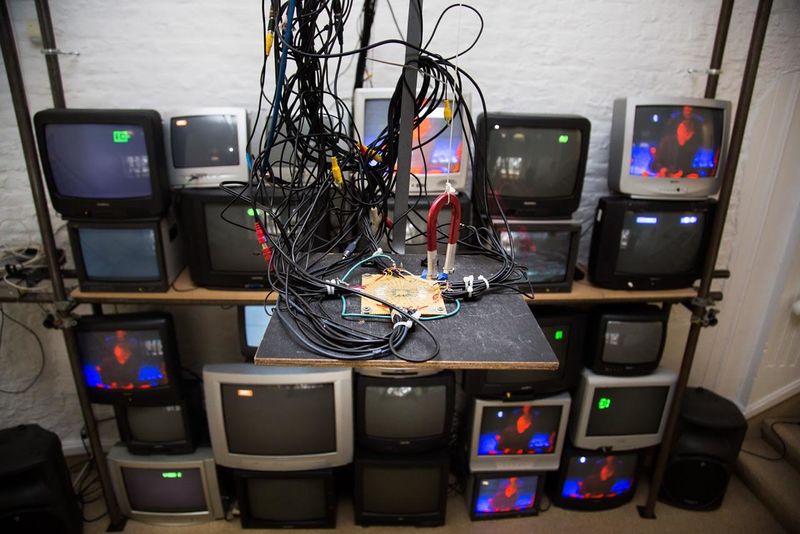 Floris Vanhoof, Videomuur, 2015. Foto Copyright: Bram Tack